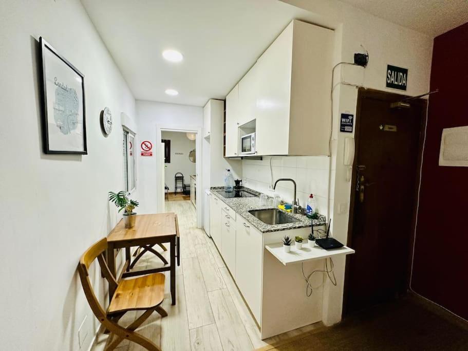 Punta Me Rooms In The Best Location Of Madrid Downtown Eksteriør billede